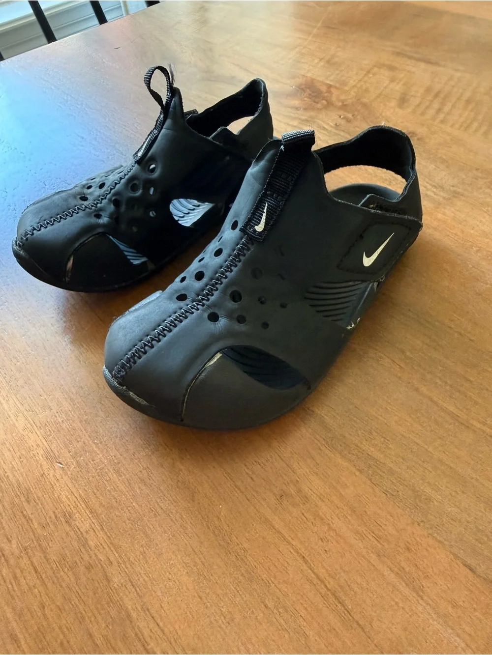 Nike Sunray Sandals - Kids Closed Toe Water Shoes 8C